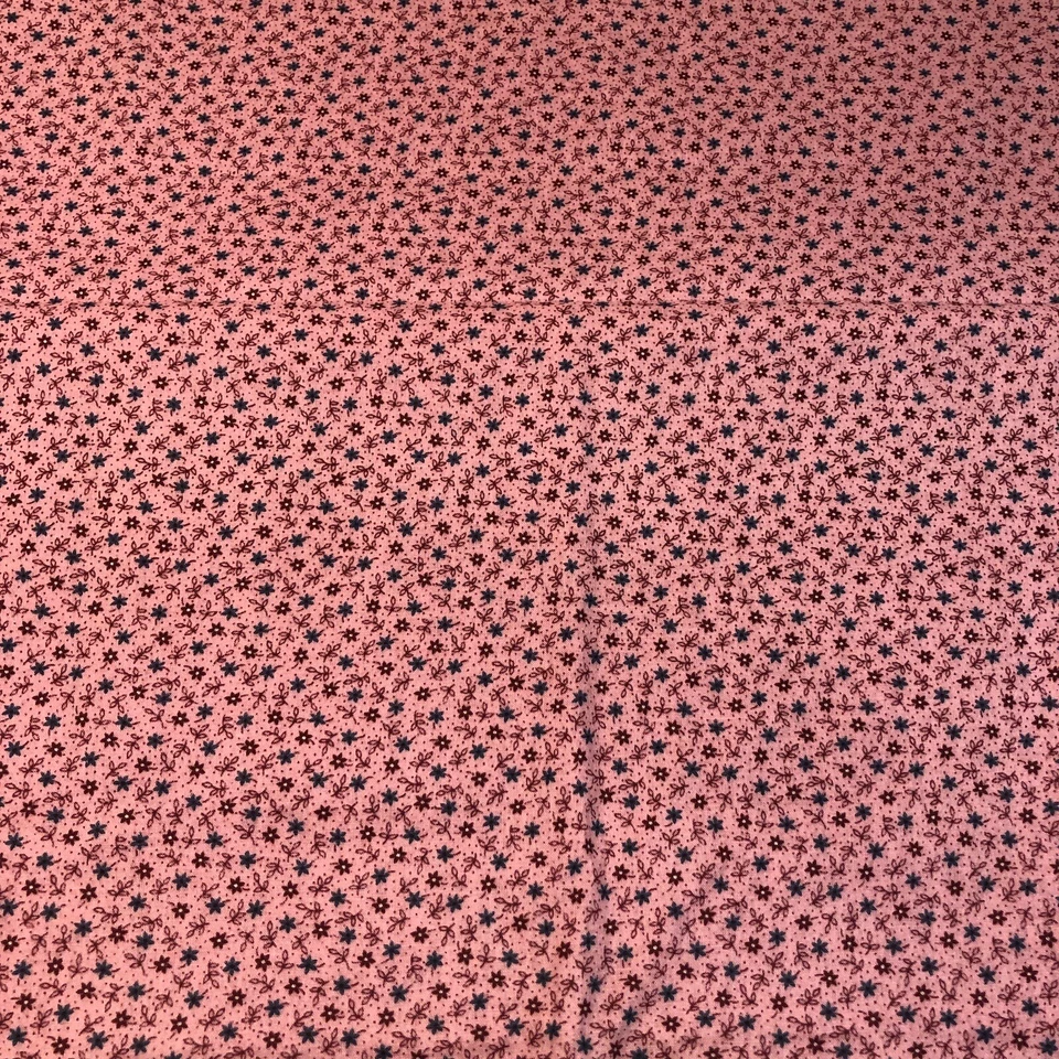 1 Yard Pink Calico Fabric 42" wide Cranston Cotton - Imagem 2 de 4