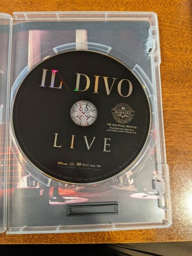 IL DIVO - LIVE AT THE GREEK - Picture 4 of 5