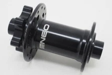 NEW! Stan's NoTubes Neo Bicycle Front Hub 15x100 TA 6 Bolt Disc 28 Hole ZH0395