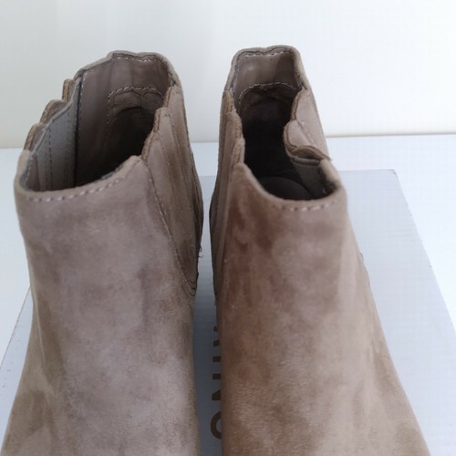Call It Spring Boots Beige Leather Womens 5 Ankle Booties Block Heels Casual - Picture 3 of 8