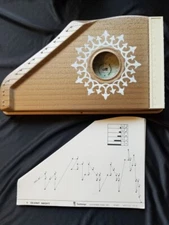 Vintage Bontempi Italian Zither 16 String Lap Harp with 9 Song Sheets