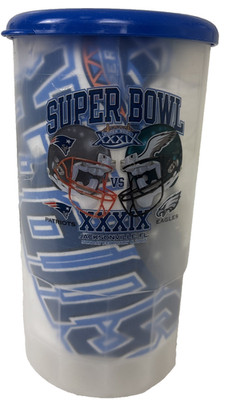Vintage Super Bowl XXXIX 2005 Eagles Vs Patriots Shirt and Mug Set