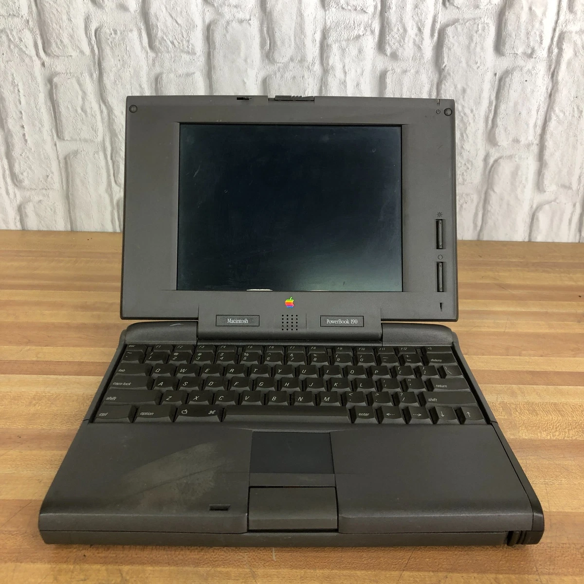 Macintosh PowerBook 170 ＋オリジナルマウス Preços baixos em PowerBook 170 em Computadores e mainframe Antigos