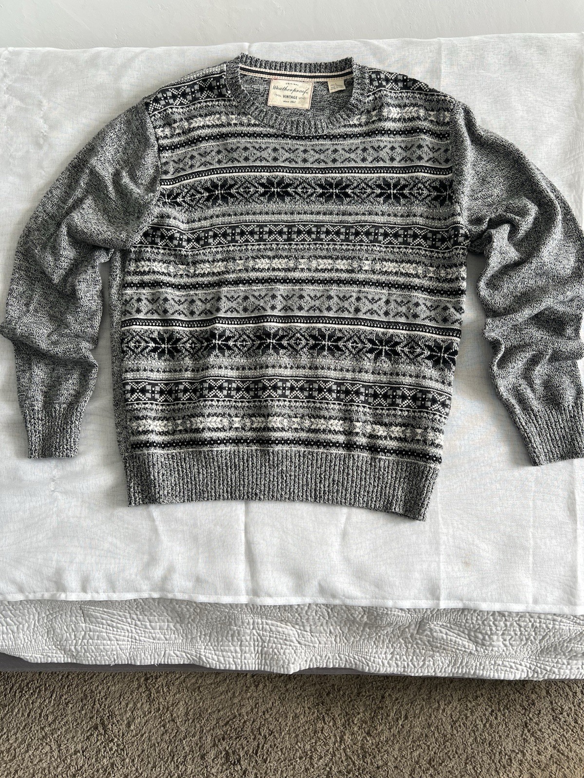 Weatherproof Gray and Black Patterned Crewneck Sw… - image 1