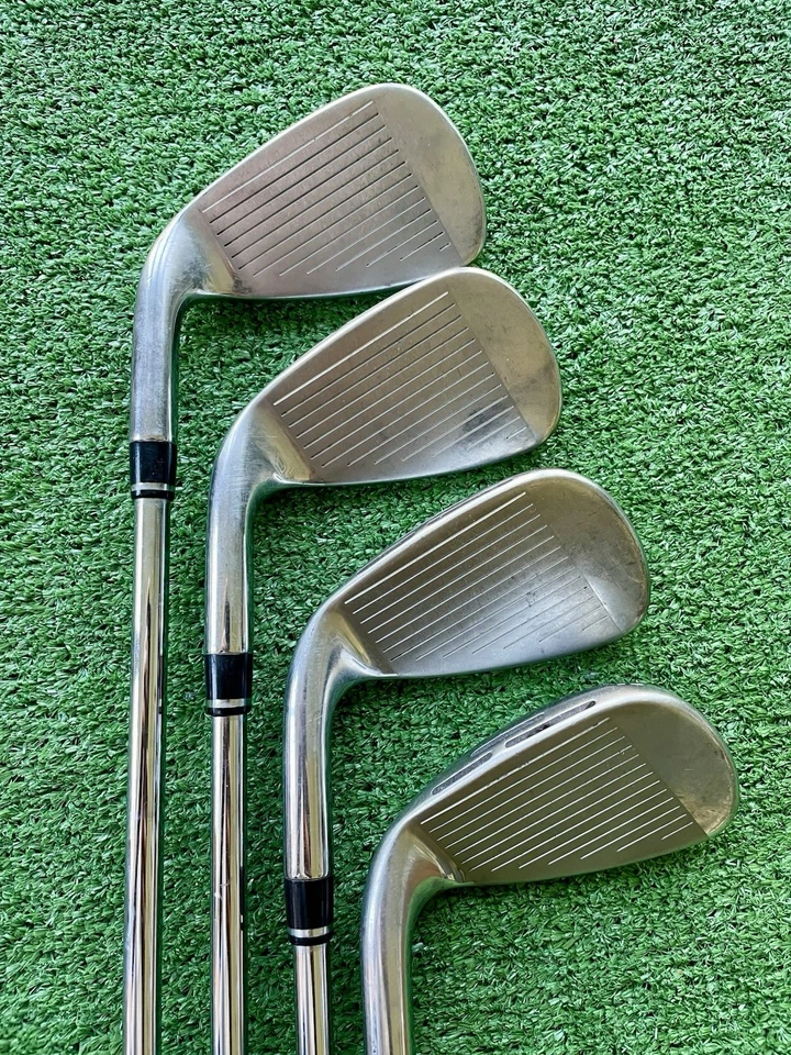 Wilson DynaPWR Irons 7-PW Regular Flex Right Handed Mens Golf Clubs - Image 3 of 4