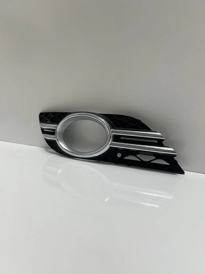 OEM MERCEDES BENZ W211 PASAJERO DELANTERO DERECHO MOLDURA LUZ ANTINIEBLA E350 2118850822 Foto 3 de 4