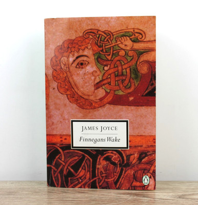 Finnegans Wake (Classic, 20th-Century, Penguin) - paperback James Joyce