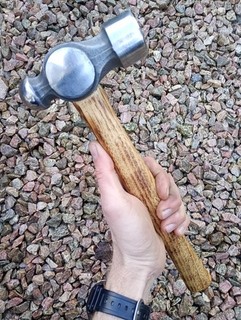 Blacksmiths armourers 2 1/2 lbs large ball pein forging hammer