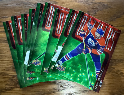 2025-26 25-26 25/26 Upper Deck Series 1 Red Green Holiday Dazzlers - You Pick!