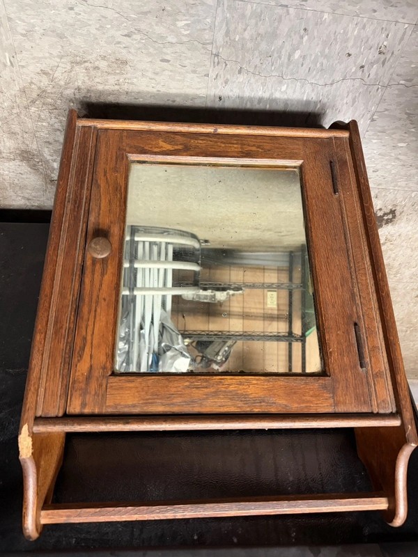 Antique Oak Bathroom Medicine Cabinet with Mirror and Towel Bar 1930s , RARE