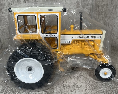 1/16 Ertl Minneapolis Moline G750 Tractor W/Hiniker Cab & Duals Rollag DieCast - Picture 3 of 7