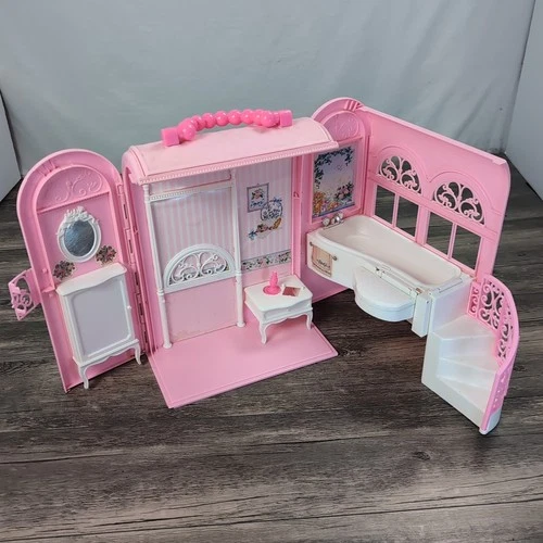 1998 VINTAGE Barbie Bed & Bath Playset House Fold Up Pink Case Purse Doll Set