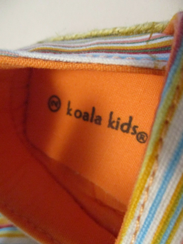 Nuevo con Etiqueta Koala Niños Pequeños Niñas 2M Sin Cordones Rayas Alpargata Zapatos Planos Foto 4 de 4