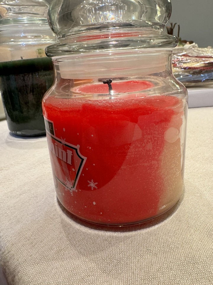 Yankee Candle Jar Candle 4550 hrs Burn 12 oz Peppermint Swirls eBay