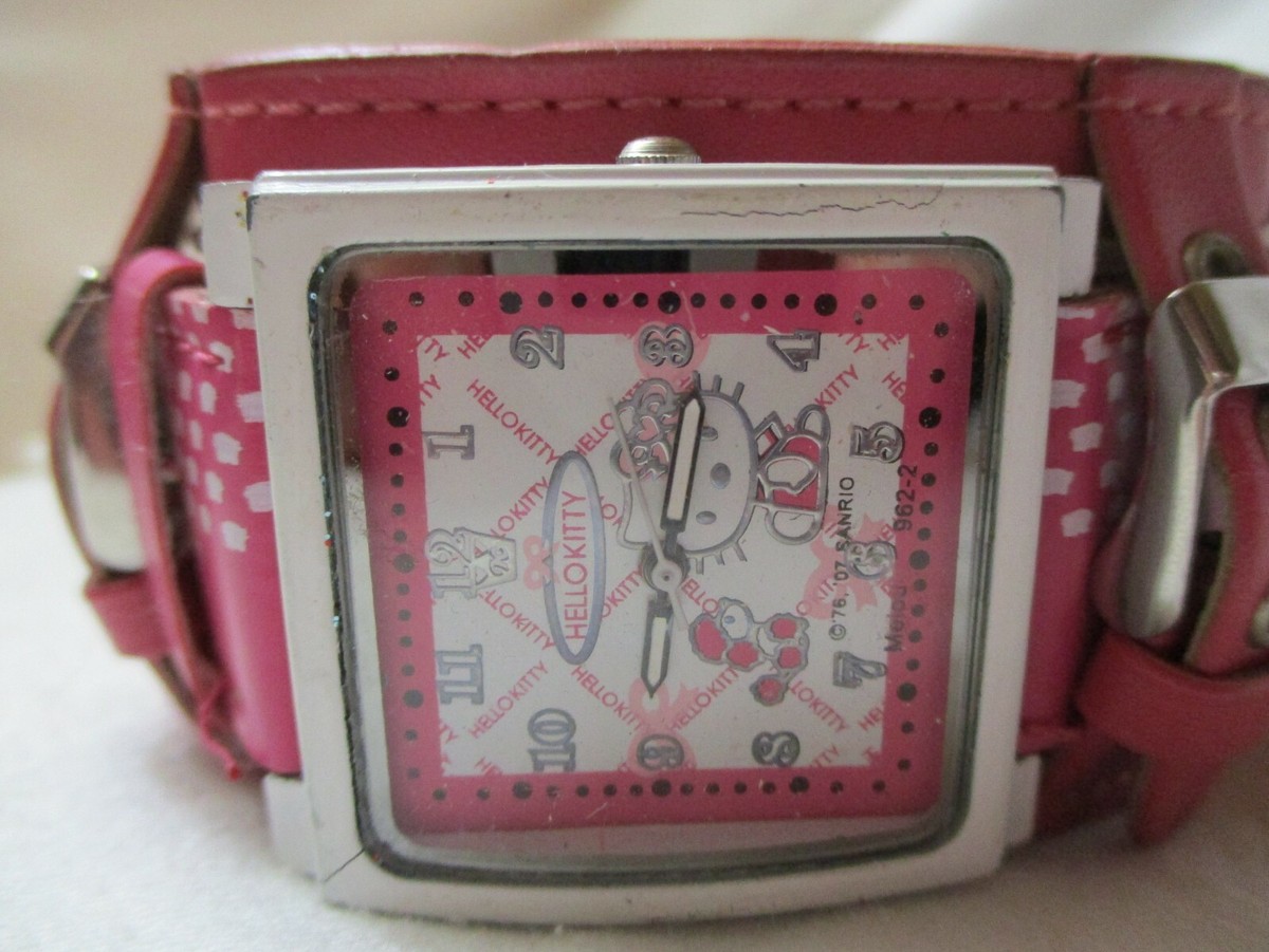 Hello Kitty Wristwatch Pink & White Buckle Band Square 