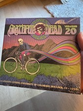 Grateful Dead Dave  s Picks Vol 20 BRAND NEW SEALED - Boulder CO 12/9/81 3 CD Set