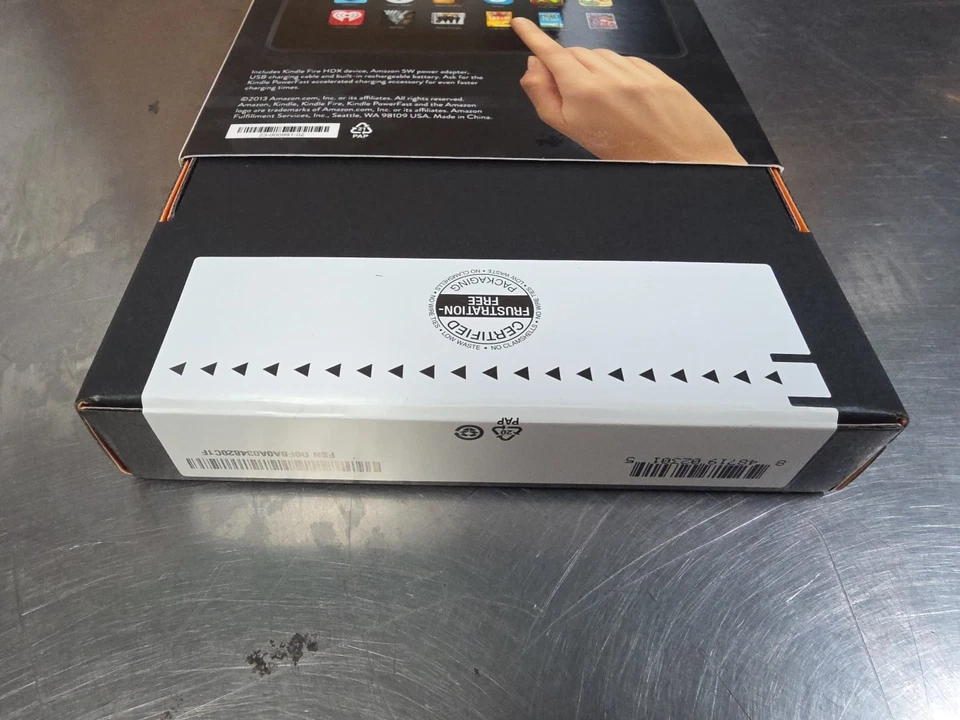 Amazon Kindle Fire HDX 7 (3rd Generation) 16GB, Wi-Fi, 7in - Black - Image 2 of 4