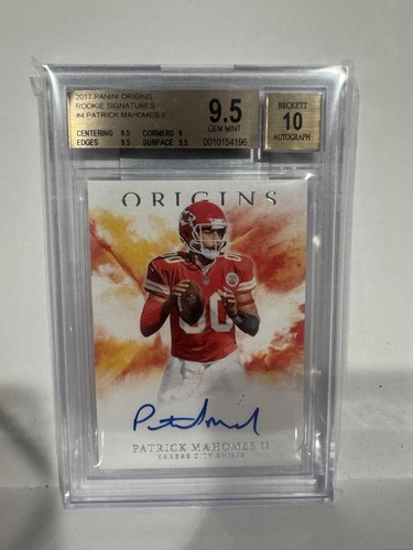 Patrick Mahomes II #RA-PM card from 2017 Panini Origins Rookie Autographs
