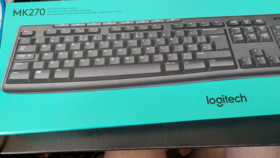 Brandneu im Karton Logitech MK270 Kabellose Multimedia-Tastatur