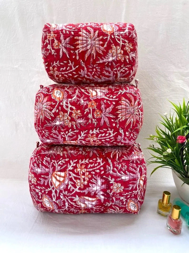 Indian Red Floral Toiletry Bags Unisex Makeup Bags Waterproof 3 Pcs. Set AU
