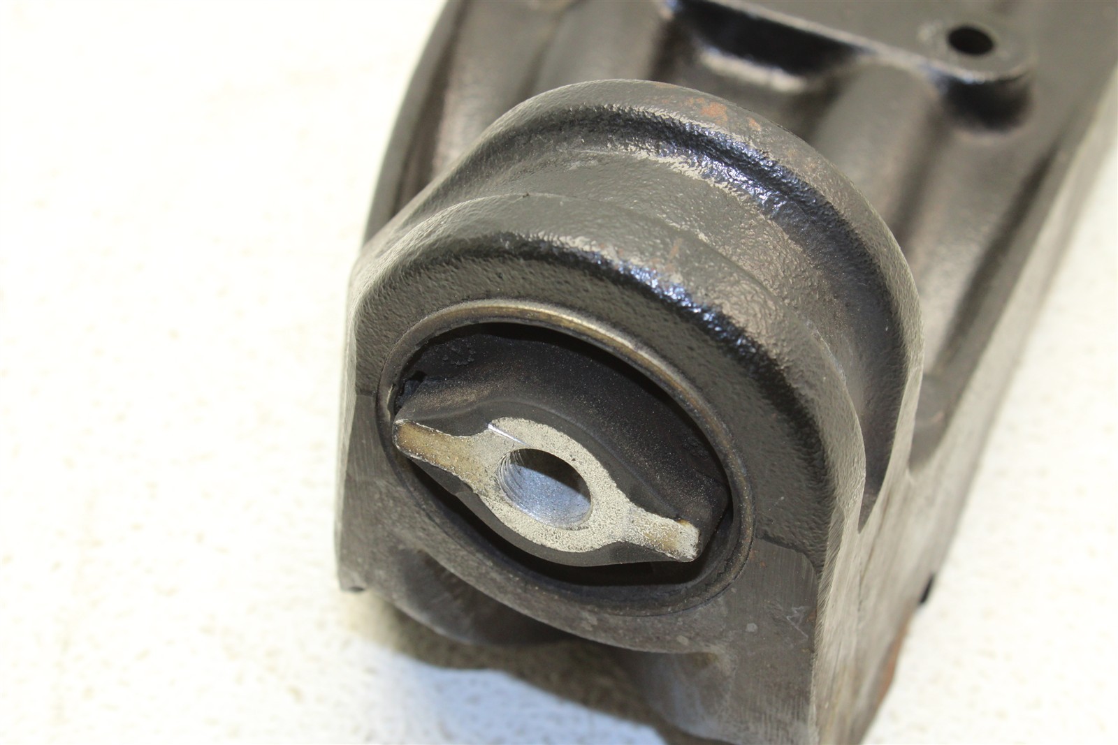 2013 Maserati GranTurismo Differential Bracket Mount Support 08-13