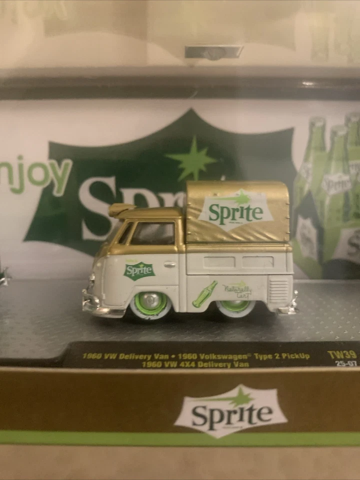  1960 Volkswagen Type 2 Pickup & 1960 VW 4X4 Delivery Van "Sprite" M2 TW39 - Image 3 of 4