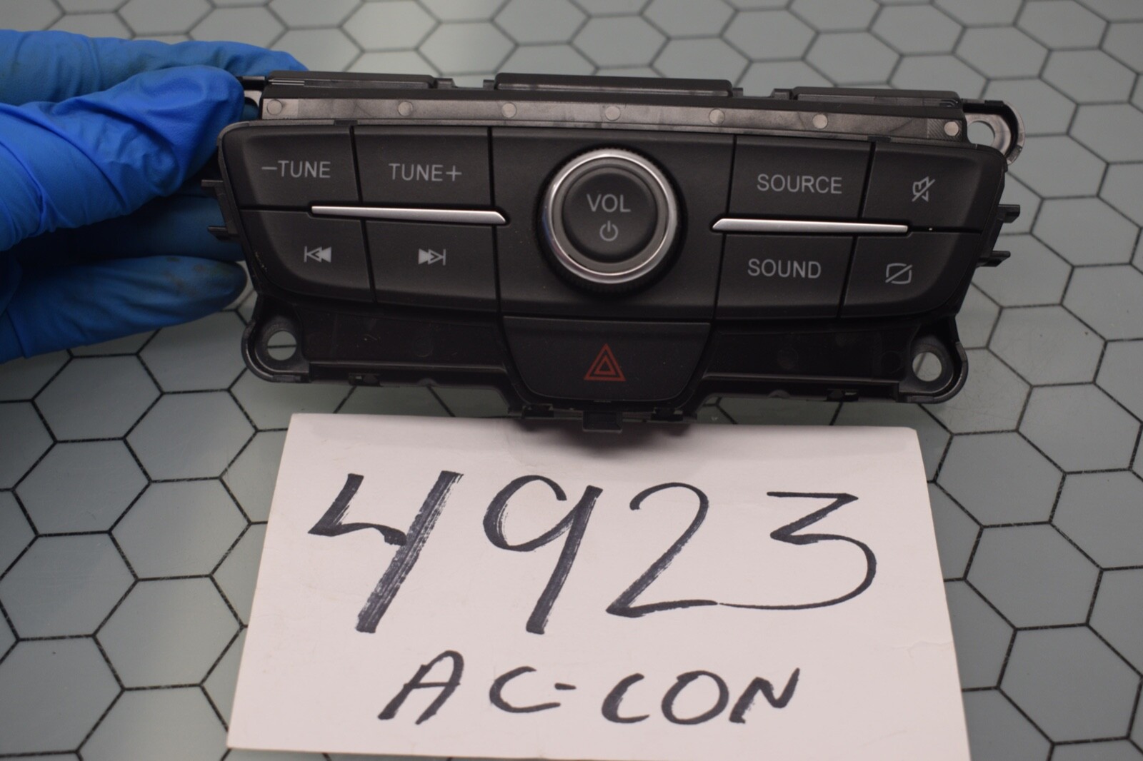17 18 19 Ford Escape Radio Control Panel Used Stock #4923-AC