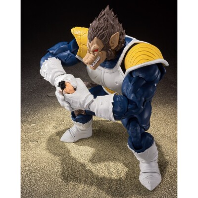 Bandai S.H.Figuarts Dragon Ball Z GREAT APE VEGETA Action Figure