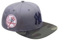 New York Yankees Logo Snapback Hat Camo Pro standard New with tag. One size