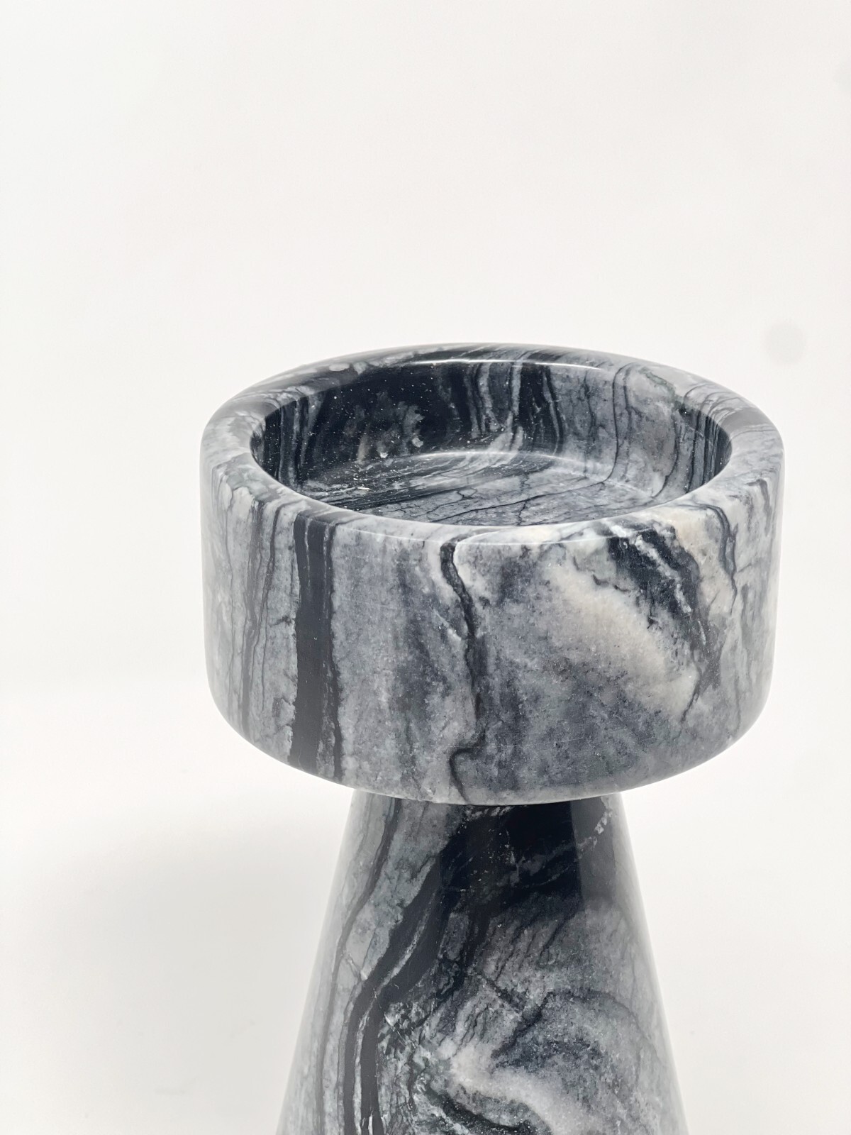 Sophisticated Black Marble Classy Candle Holder &ndash; Elegant Home Decor Piece-Tall