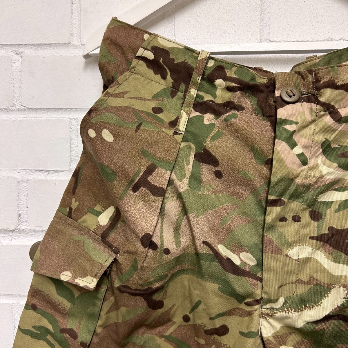 MTP COMBAT SHORTS - Sizes: 92cm & under, Cargo British Army