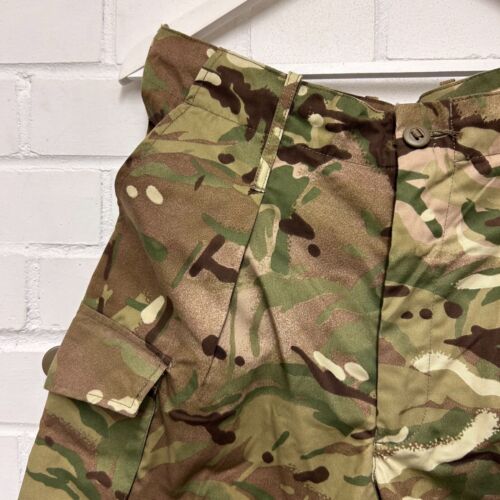 MTP CAMO SHORTS Combat Cargo , 108cm & under, British Army Military New & Used - Picture 3 of 7