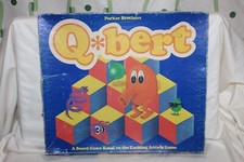 Vintage 1983 Parker Brothers Q*BERT Board Game Complete
