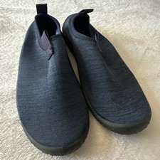 Cat and Jack Boys Water Shoes Swim Quick Dry Light Weight Navy Size 1