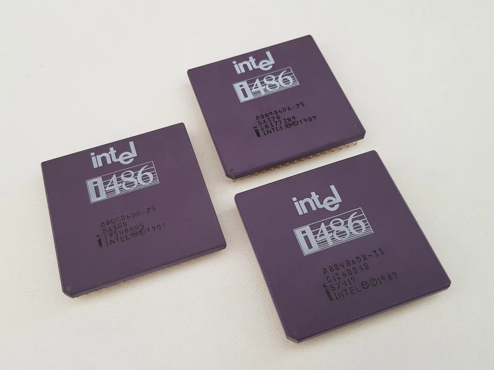3 Intel i486 A80486DX-25 &-33 sehr schöne Sammler CPUs mit sehr hohem Goldgehalt - Bild 4 von 4