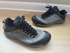 Danner Mens Trail 2650 3  GTX Hiking Sneakers US 10.5 Gray Red Waterproof Shoes