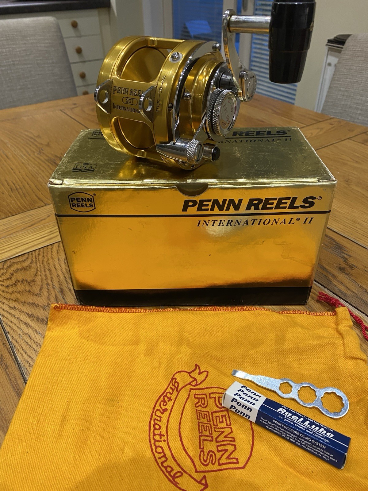 Penn International 20T Tournament Lever Drag Reel – Mint / Unused – Made in USA