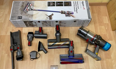 Dyson V11 Absolute Extra Pro | Akku TOP | viel Zubehör |_