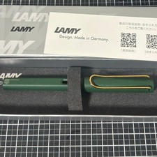 Lamy Safari Field Green Fountain Pen, Hobbyist Limited Edition, 14K F
