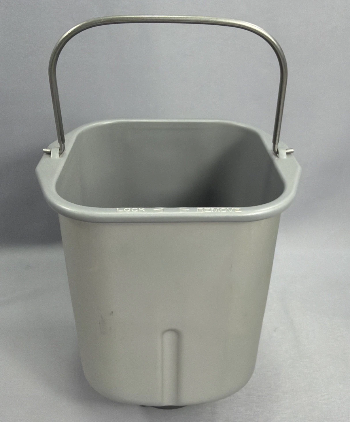 Breadman PAN & PADDLE TR560, TR510, TR550 & TR500 - Bread Maker Parts
Opens in a new window or tab