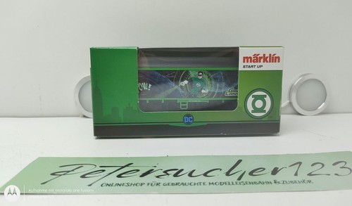 Märklin H0 44830 gedeckter Güterwagen / Start up / green lantern / ungeöffnete O | Zustand: Gebraucht