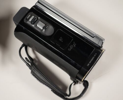 SONY TD20 3D Camcorder stereoscopic video camera w/3D videos & accessories - Picture 2 of 16