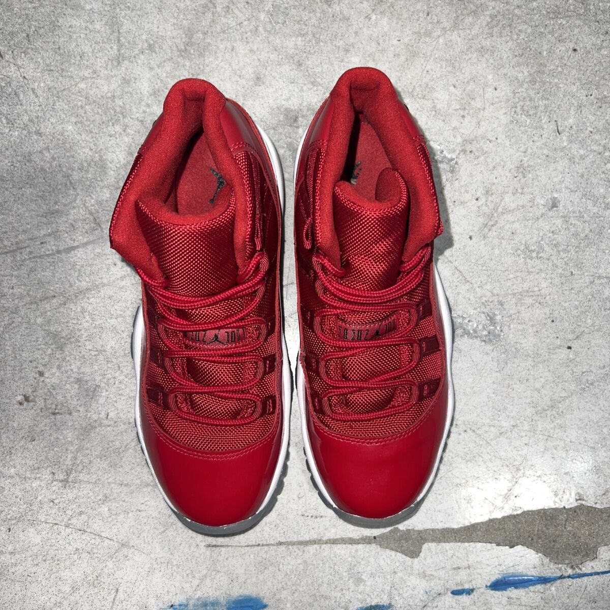 Nike Air Jordan 11 XI Retro GS Win Like 96 Gym Red Size 4.5y Nike Air Jordan 11 XI Retro GS Win Like 96 Gym Red Size 4.5y
