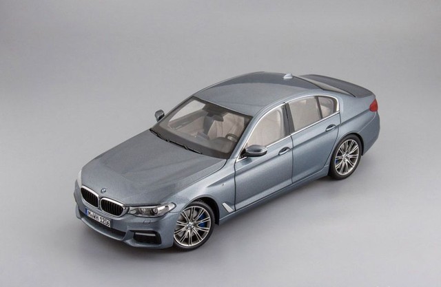 bmw 5 series model car toy