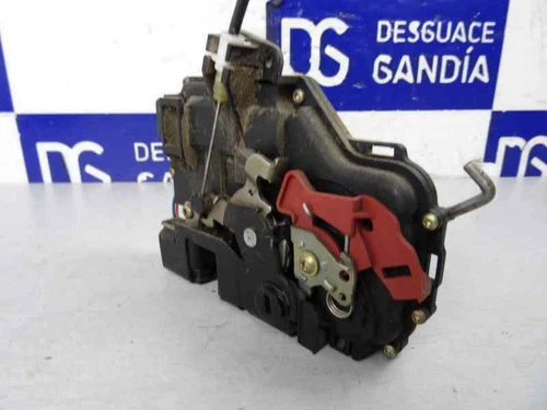 SERRATURA POSTERIORE DESTRA AUDI A4 Berlina (B5) 8d0839016a (94>99