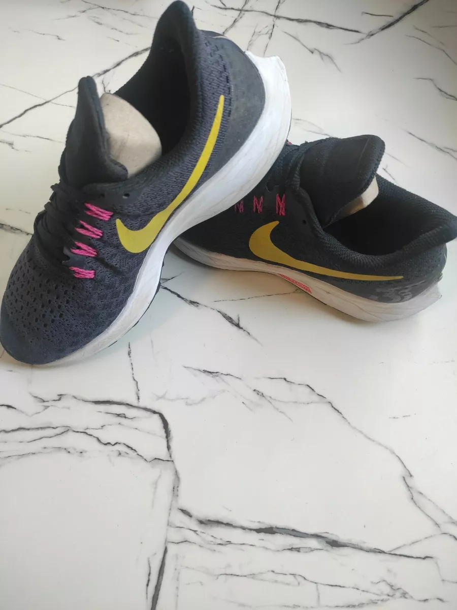 Nike air zoom pegasus hotsell 35 womens black gold