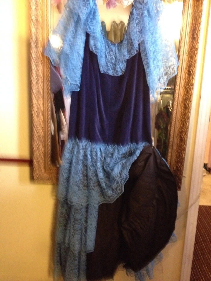 Vestido señorita de encaje azul talla grande Foto 2 de 4