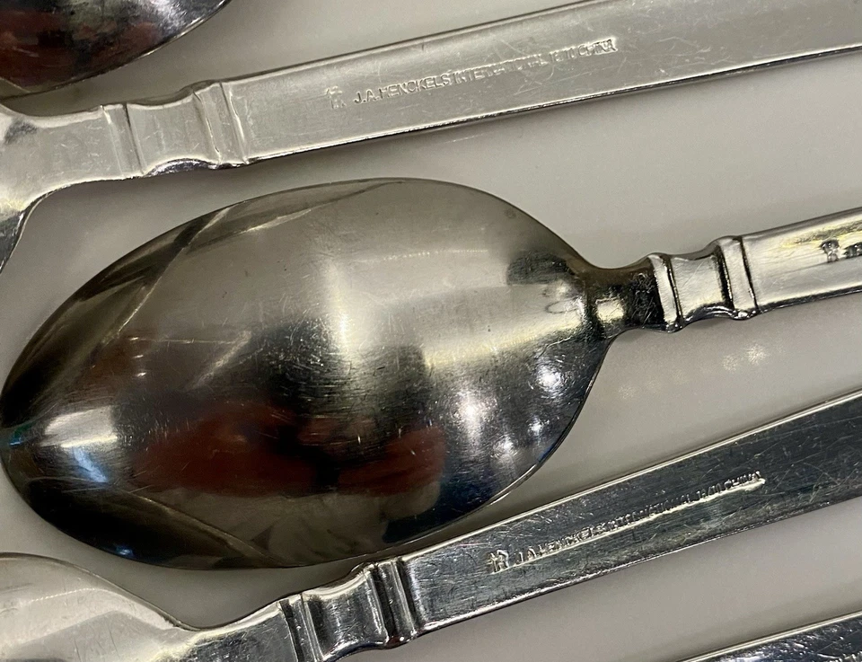 SET (8) VTG SPOONS JA HENCKELS INTERNATIONAL TABLESPOONS 18/10 CHINA "EARL" SS - Image 4 of 4