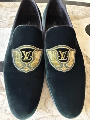 EUC Louis Vuitton GREEN VELVET GOLD WINGS LOAFERS UK size 10.5 US