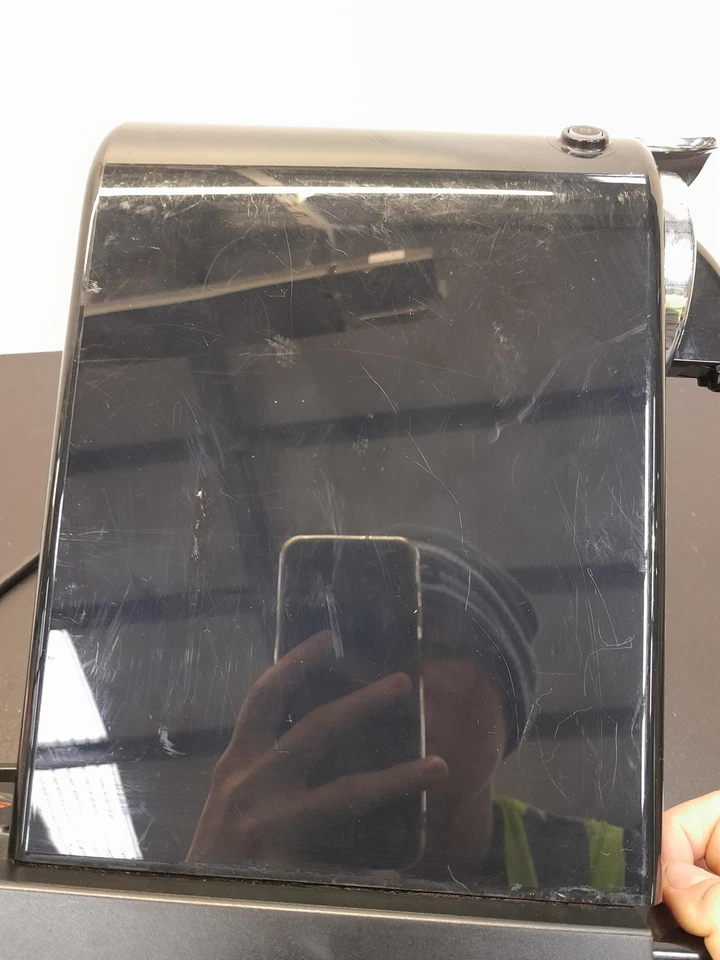 Nespresso CitiZ EN167.B 1L Coffee Pod Machine by De'Longhi (Missing Items/Used), photo 3 of 5